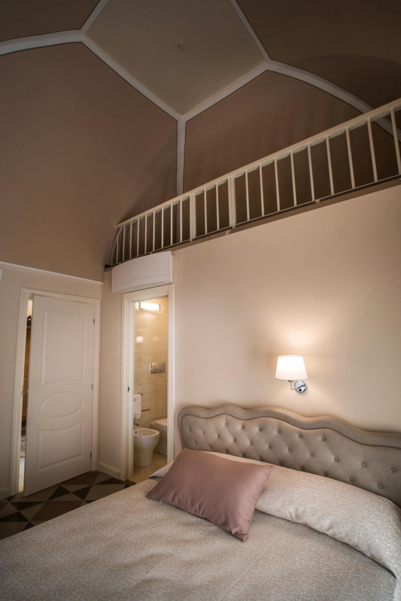 Palazzo Bove Bed & Breakfast Galatone Exterior photo
